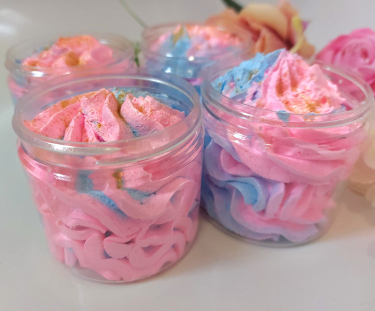 picture of 2 whipped soap pots in blue and pink showing colours and size  and texture of fluffy whipped soap by bubbleshop