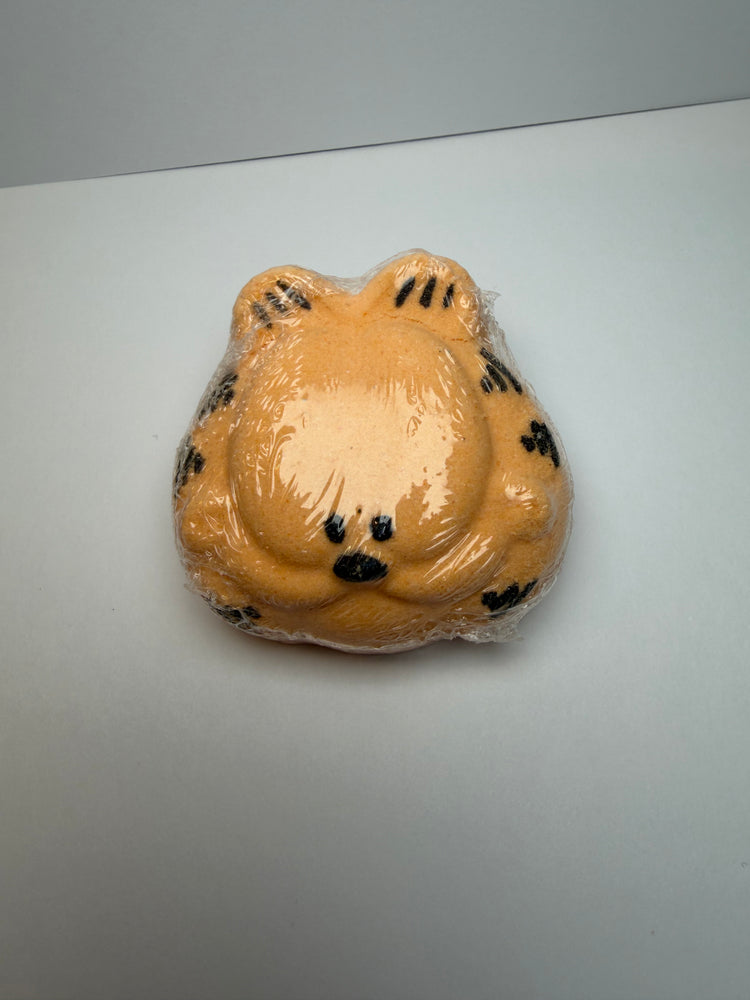 Garfield themed bath bomb by BubbleShop fun and playful design