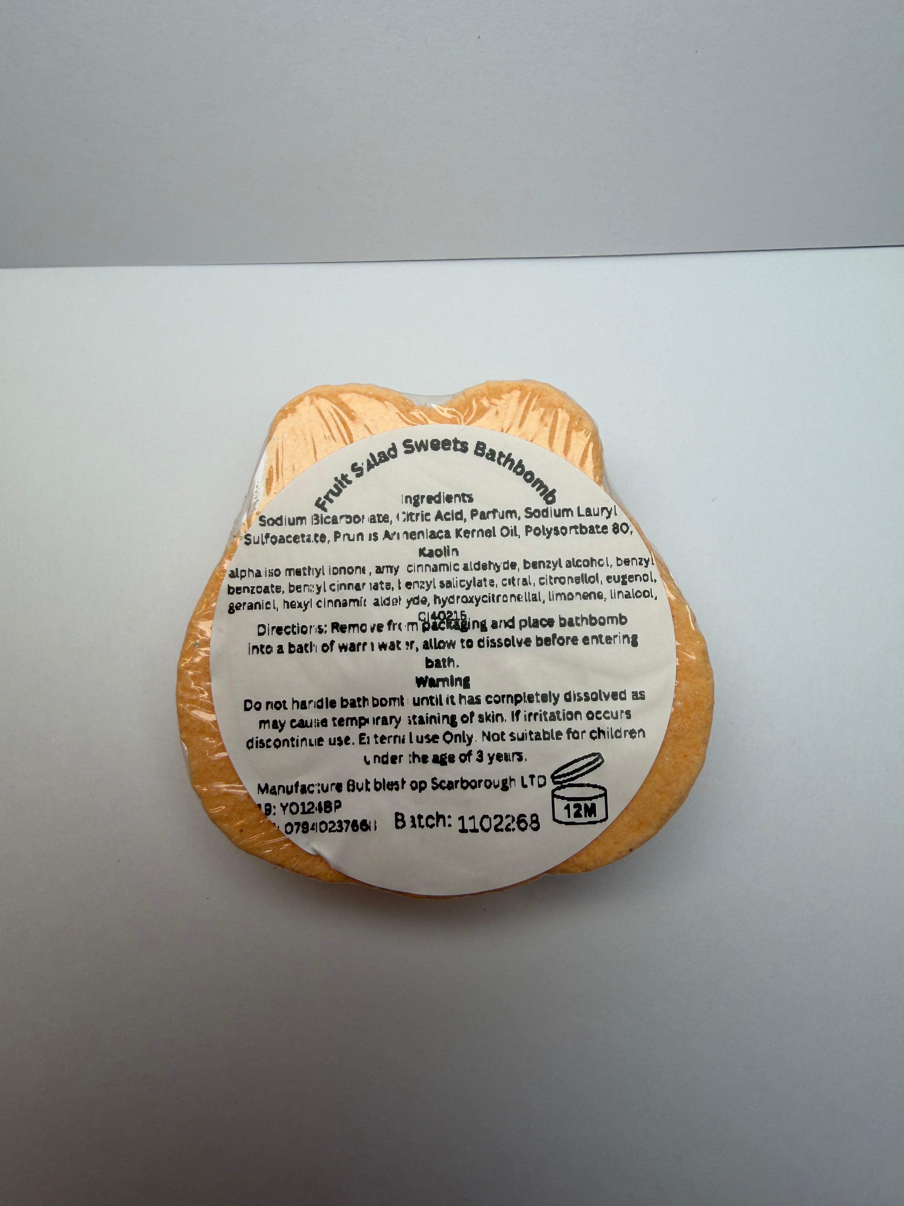 Garfield themed bathbomb by bubbleshop 